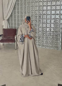 ABAYA TWIST