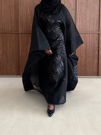 BLACK SWAN