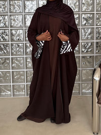 ABAYA TWIST