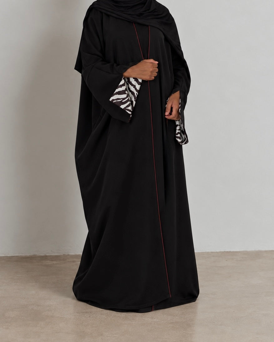 ABAYA TWIST