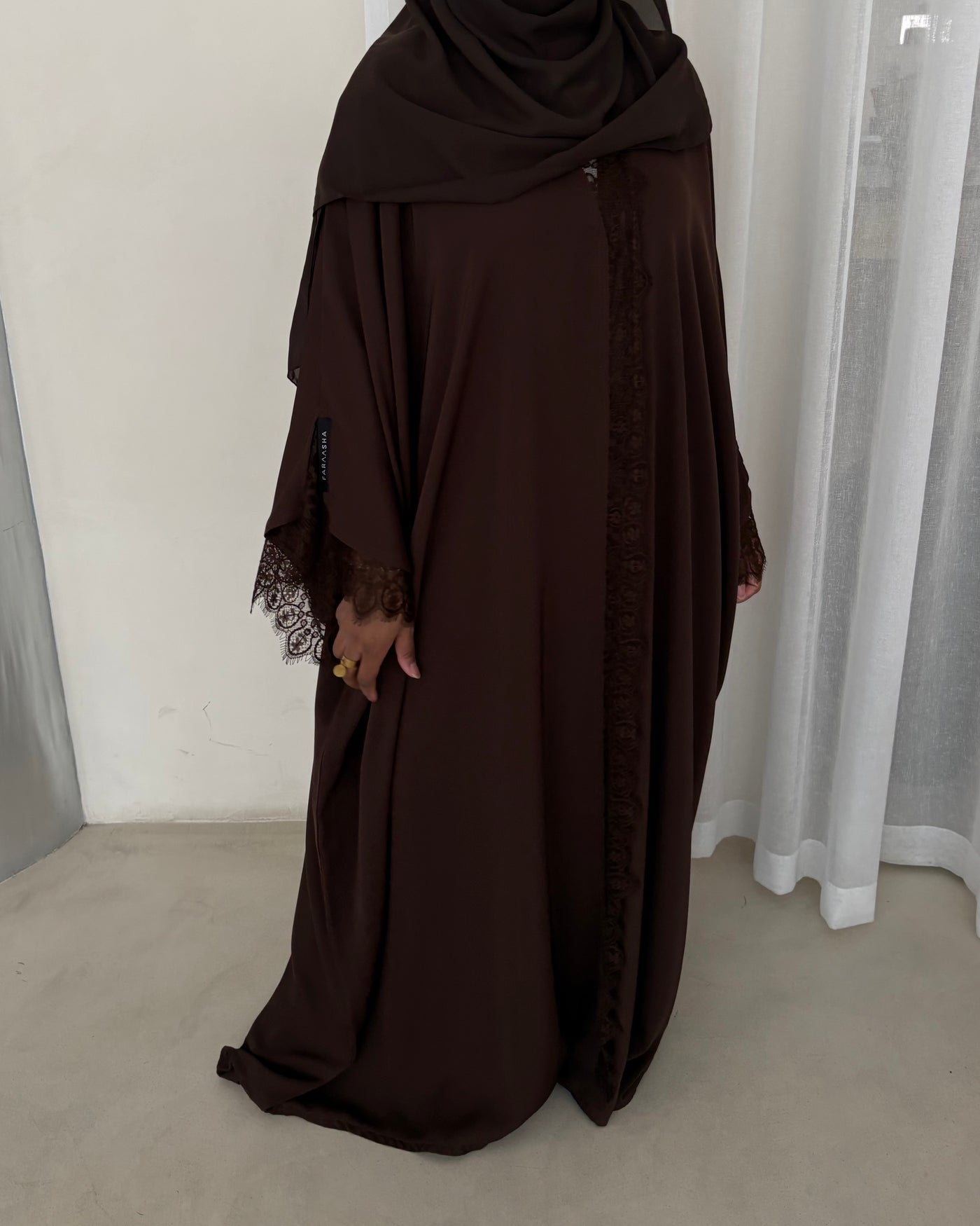 ABAYA DENTELLE